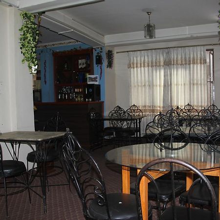 Hotel Api Katmandu Kültér fotó